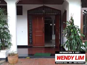 DIJUAL RUMAH at Jl MPR / GAHARU, CIPETE, JAKSEL (JARANG ADA)