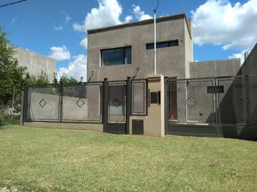 En venta casa a terminar.