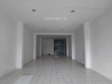 Ruko 3 Lantai Dijual Depan Jalan Utama Cirendeu