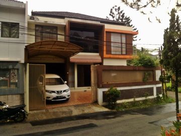 Rumah Strategis di Pasteur Dekat Dago dan Kawasan Sukajadi