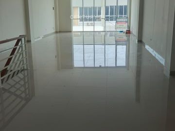 Disewakan Gudang N Office 2 Lantai Di Bizpark Pulo Gadung Jakarta