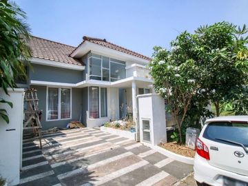 Rumah Bagus Luas 200 di Villa Puncak Tidar kota Malang