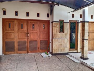 Di Jual Rumah Siap Huni 5 Kamar di Taman Kopo Indah 2 Bandung