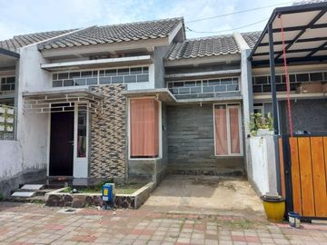 Rumah Murah Lokasi Strategis Daerah Kedungkandang
