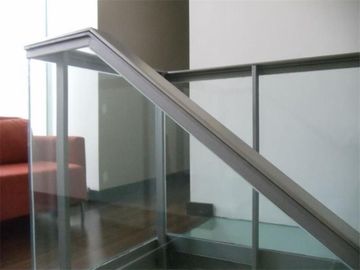 FUNES HILLS CADAQUES IMPORTANTE PROPIEDAD 3 DORMITORIOS CALIDAD Y DISEÑO