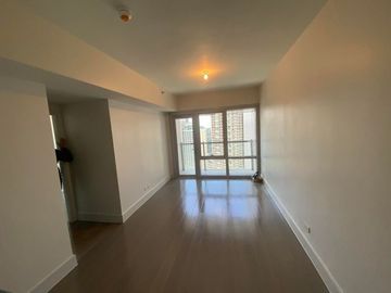 Rush 1BR for Sale in Lincoln Tower Proscenium one bedroom condominium Rockwell Makati condo