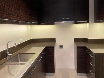 Rush 1BR for Sale in Lincoln Tower Proscenium one bedroom condominium Rockwell Makati condo