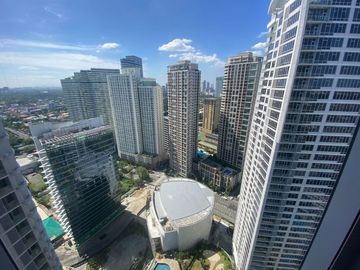 Rush 1BR for Sale in Lincoln Tower Proscenium one bedroom condominium Rockwell Makati condo
