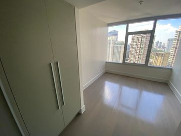 Rush 1BR for Sale in Lincoln Tower Proscenium one bedroom condominium Rockwell Makati condo