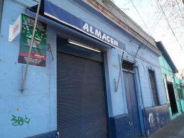 Vendo casa para uso habitacional o comercial en pleno barrio Franklin