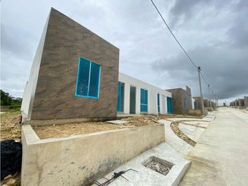 CASA EN VENTA CONJUNTO PRADERA SECTOR VILLAGRANDE CARTAGENA