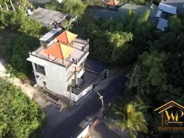 BANTING HARGA! RUMAH MURAH TERBAIK 3 LANTAI DI DEKAT PUSAT WISATA JIMBARAN