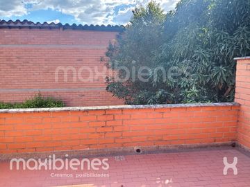 apartamento en arriendo en la frontera. Cod A71690