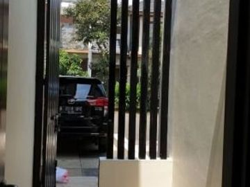 DIJUAL RUMAH BAGUS FULL FURNISHED DI THE AVANI ANANTHA BSD