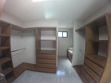 CASA EN VENTA EN CUERNAVACA LOMAS DE LA SELVA!!