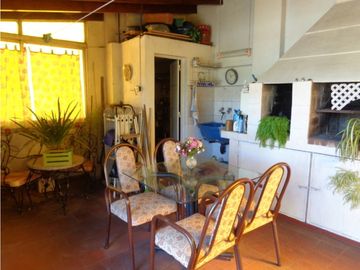 VENTA PH 4 AMB.C/TERRAZA Y QUINCHO IMPECABLE!!! PEDRIEL 500