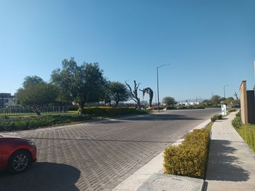 CARLOTA RESIDENCIAL CORREGIDORA CASA VENTA