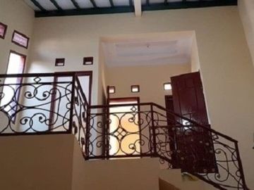 JUAL RUMAH TERAWAT LINGKUNGAN PERUMAHAN ASRI BEBAS BANJIR JATISARI PERMAI