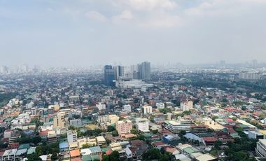 High Floor Facing Manila Bay Sunset Milano Residences One Bedroom for Sale