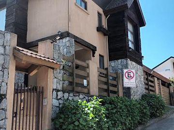 Hermosa casa en Avda. Andalue, SAN PEDRO, Concepcion.