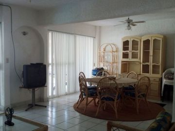 Casa en Venta  Morelos. Club de Golf Santa Fe. Hermosa casa con vista al campo de golf