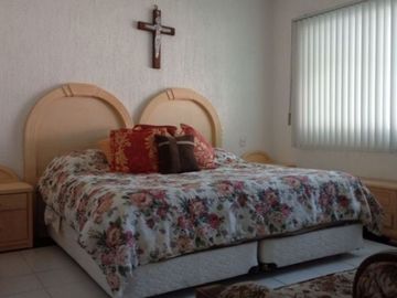 Casa en Venta  Morelos. Club de Golf Santa Fe. Hermosa casa con vista al campo de golf