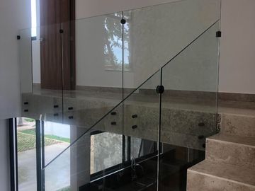 Hermosa Casa en Venta en Priv. Manantiales de Cocoyoles Mérida, Yucatán
