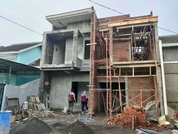 Rumah Baru Minimalis Gunung Anyar, Dekat Kampus UPN Surabaya Timur