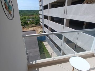 apartamento en arriendo en miramar. Cod A122343