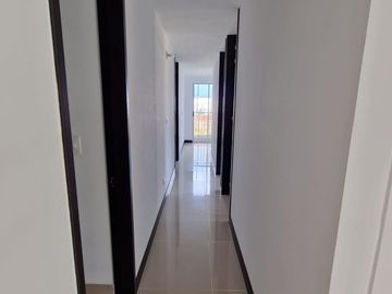apartamento en venta en las mercedes. Cod V16122