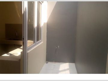 RUMAH BARU VILLA MELATI MAS HARGA MURAH BU DI BSD SERPONG