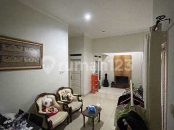 Rumah Modern Daerah Perumahan Elit Fajar Indah