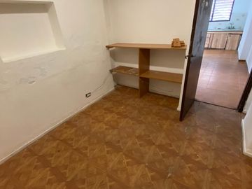 CHALET 3 AMBIENTES MORON SUR