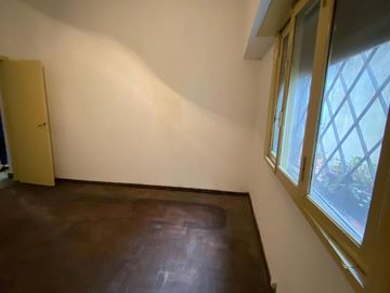 CHALET 3 AMBIENTES MORON SUR