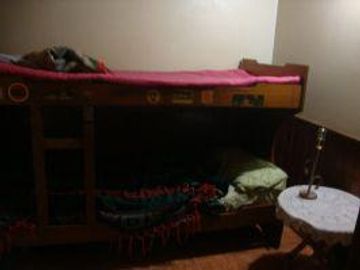Vende:Chalet