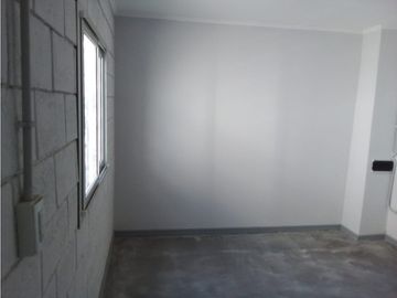 VENTA GALPON IMPECABLE A ESTRENAR