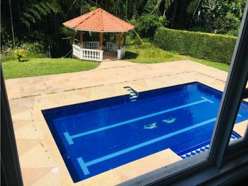 Venta Casa Campestre Cerritos Pereira