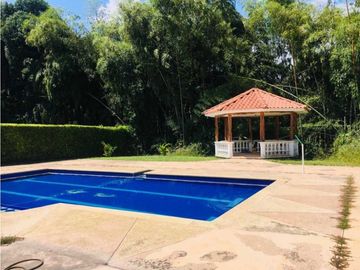 Venta Casa Campestre Cerritos Pereira