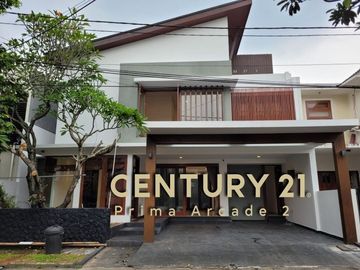 Rumah Exclusive, Lengkap dg Swimming pool di Maleo Bintaro | GB-6569
