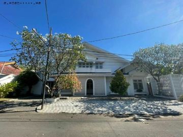 Rumah PUTAT INDAH TENGAH siap huni HOOK MEWAH