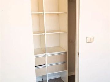DEPTO. VENTA 2 D, 1 B,1 BD. LA CISTERNA, CONDOMINIO SEGURO