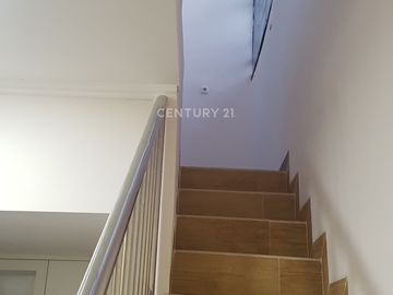 Rumah Cantik Siap Huni Lokasi Strategis Taman Ratu Jakarta Barat