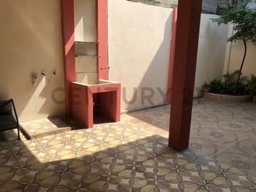 Venta Casa Rentera al Sur de Guayaquil K.Loo