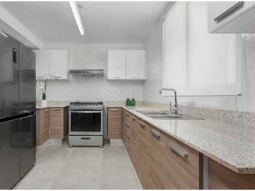 SE VENDE APARTAMENTO EN PH KING'S PARK CONDADO DEL REY