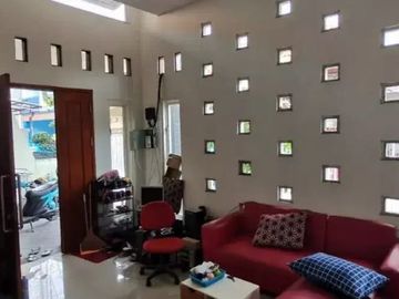 Rumah Siap Huni Jambangan Kebon Agung Surabaya