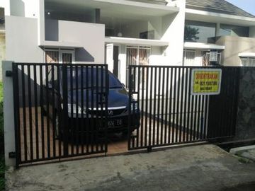 Rumah minimalis modern di arcamanik Bandung | NOVIETHA