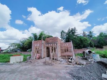 Rumah Siap Bangun Dalam Cluster Area Uii