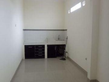 Rumah Minimalis Lokasi Strategis di Kawaluyaan