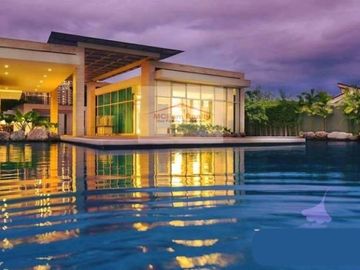 1 Bedroom Condo for Sale in Kasara Urban Resort Residences, pls contact Donald @ 0955561---- or 0933825----