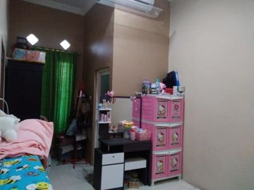Jual Rumah 2 Lantai Permata Tropodo Regency Terawat Siap Huni